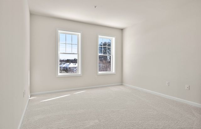 5 Peters Farm Way 109, Westborough, MA 01581