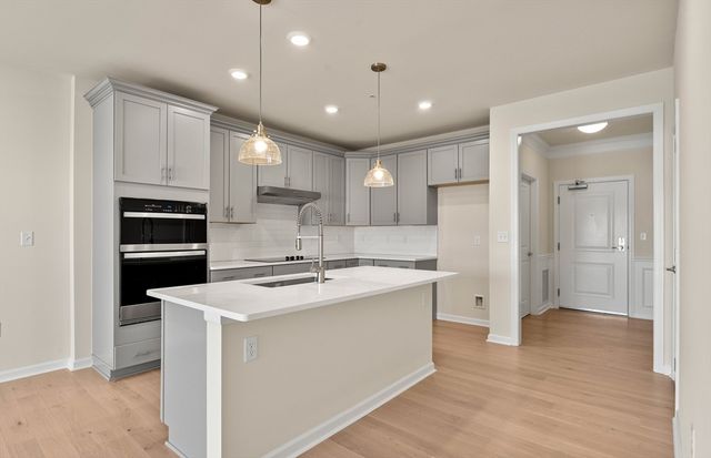 5 Peters Farm Way 109, Westborough, MA 01581