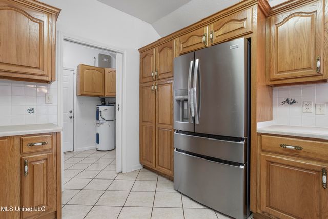 3801 Tangerine Street, Ocean Springs, MS 39564
