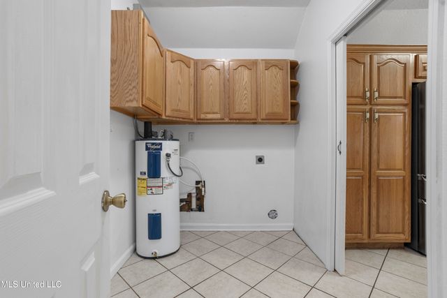 3801 Tangerine Street, Ocean Springs, MS 39564