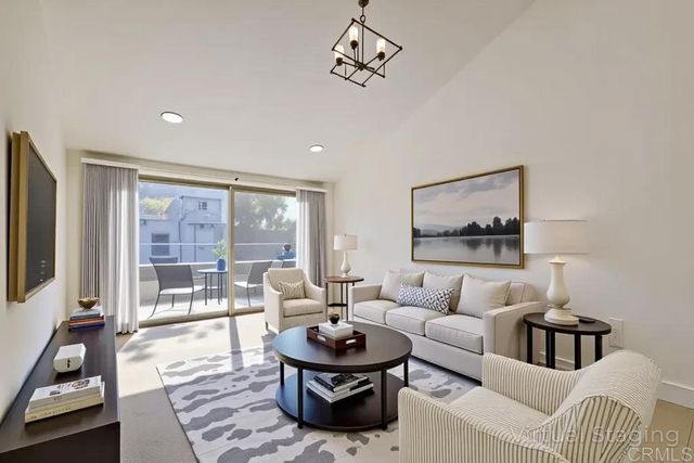 1350 N Escondido Boulevard 12, Escondido, CA 92026