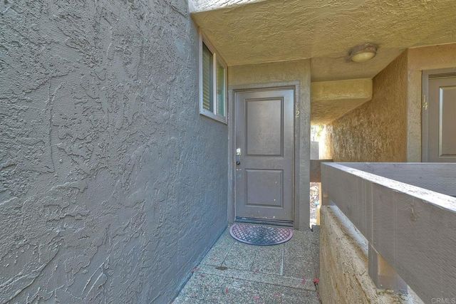 1350 N Escondido Boulevard 12, Escondido, CA 92026