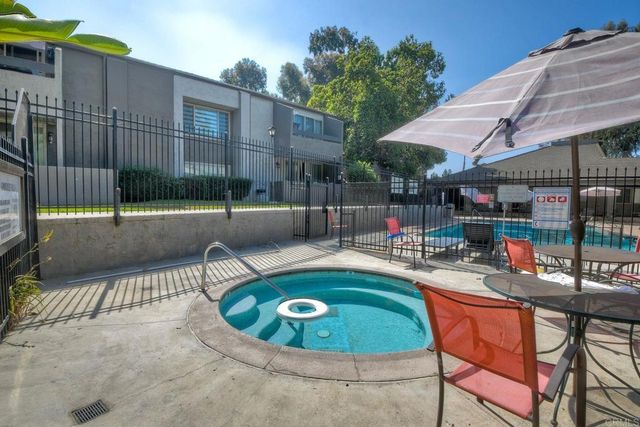 1350 N Escondido Boulevard 12, Escondido, CA 92026