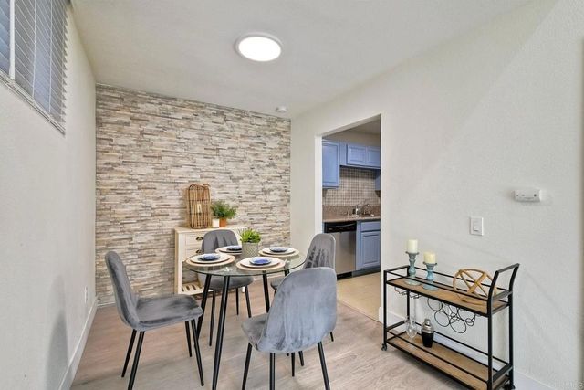 1350 N Escondido Boulevard 12, Escondido, CA 92026