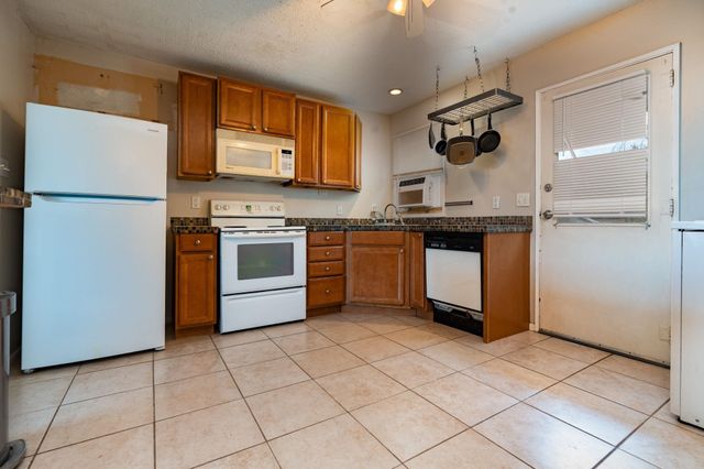 1420 N 17th Street, Grand Junction, CO 81501