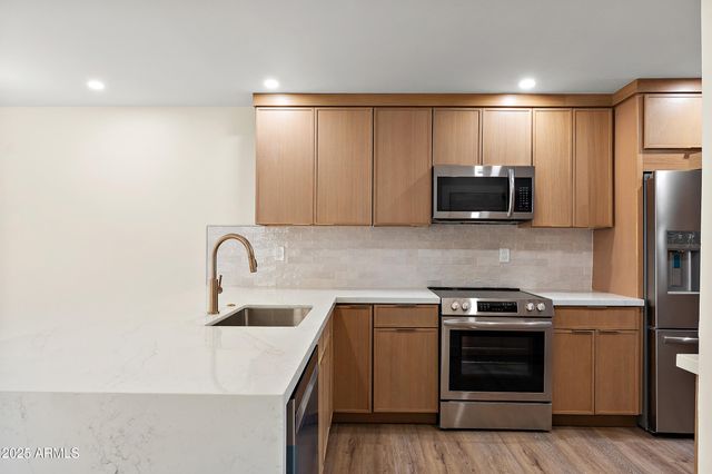 1319 E SUSAN Lane, Tempe, AZ 85288