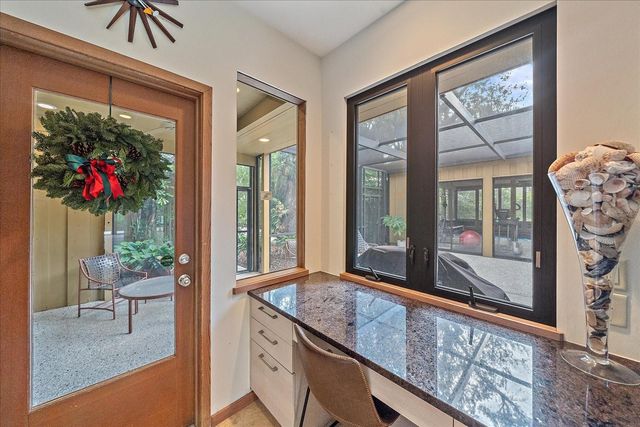 3348 OLD OAK DRIVE, Sarasota, FL 34239