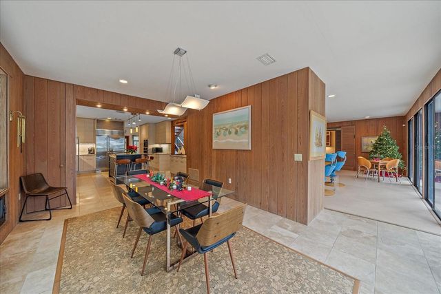 3348 OLD OAK DRIVE, Sarasota, FL 34239