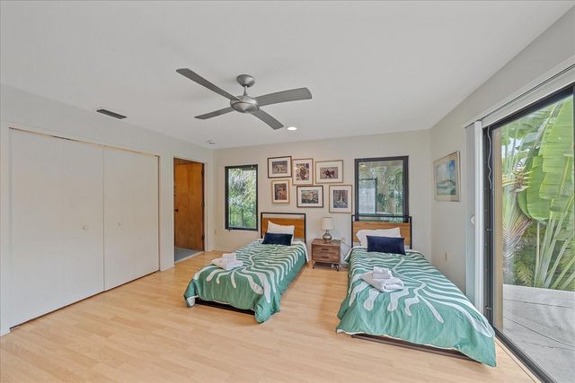 3348 OLD OAK DRIVE, Sarasota, FL 34239