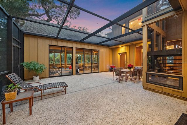 3348 OLD OAK DRIVE, Sarasota, FL 34239