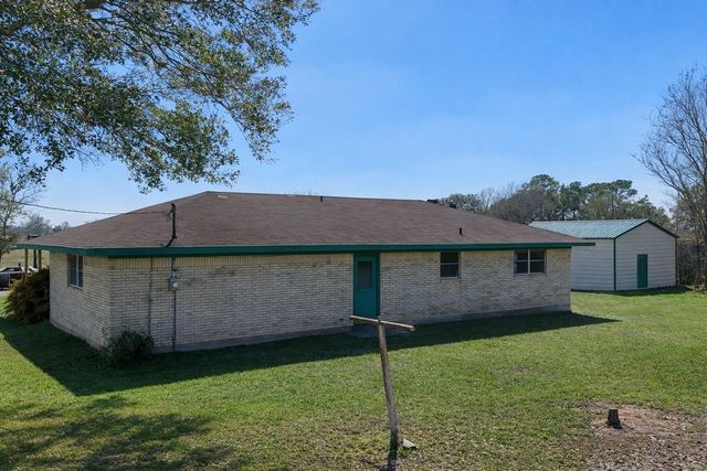 8820 Michael Street, East Bernard, TX 77435