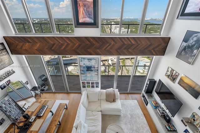 3470 E Coast Ave PH202, Miami, FL 33137