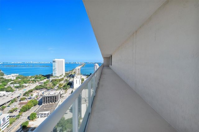 3470 E Coast Ave PH202, Miami, FL 33137