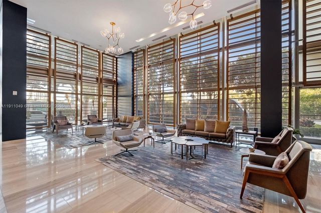 3470 E Coast Ave PH202, Miami, FL 33137