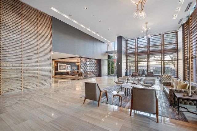 3470 E Coast Ave PH202, Miami, FL 33137