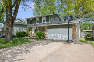 3005 N Pine Street, Davenport, IA 52804