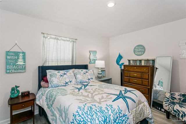 4334 Damselfly Dr, Milton, FL 32583