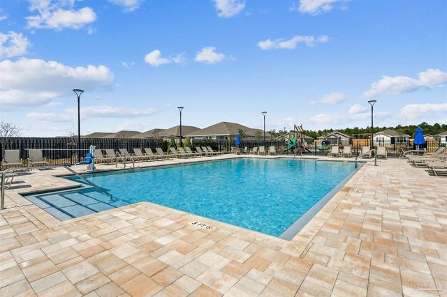 4334 Damselfly Dr, Milton, FL 32583