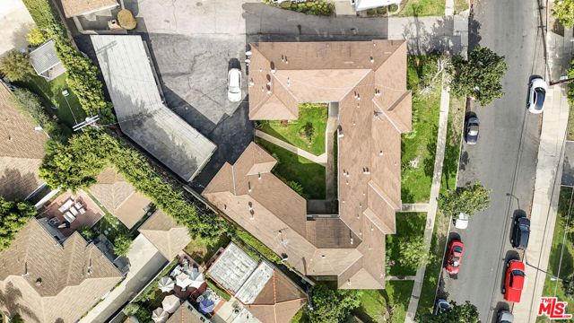 7933 Alverstone Avenue, Los Angeles, CA 90045