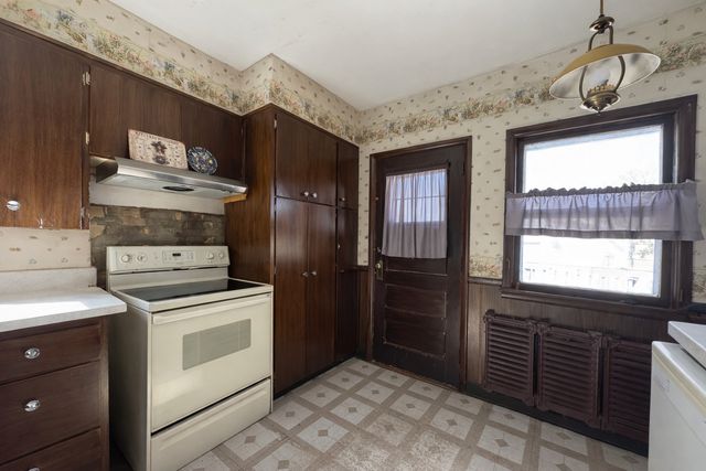 920 Elm Street, Alexandria, MN 56308