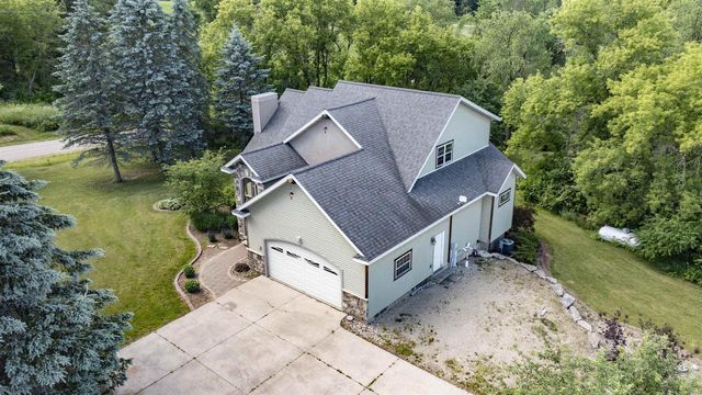 N5532 SPRING CREEK ROAD, Manawa, WI 54949