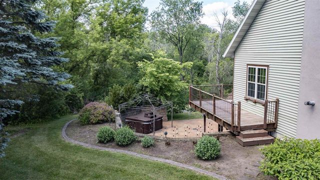 N5532 SPRING CREEK ROAD, Manawa, WI 54949