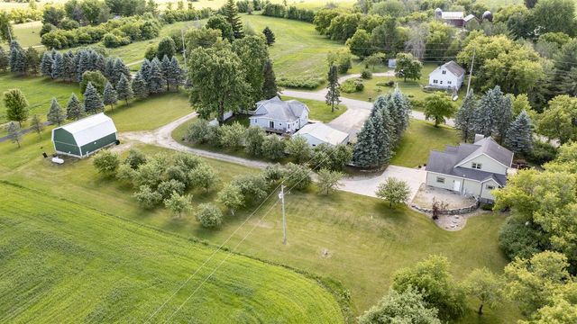 N5532 SPRING CREEK ROAD, Manawa, WI 54949
