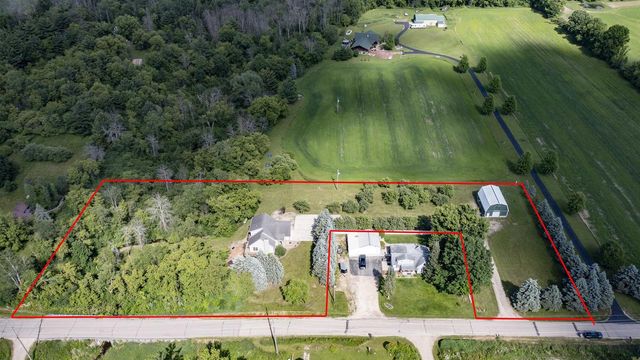 N5532 SPRING CREEK ROAD, Manawa, WI 54949