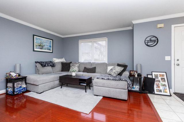 41995 King Edward Court, Clinton Township, MI 48038