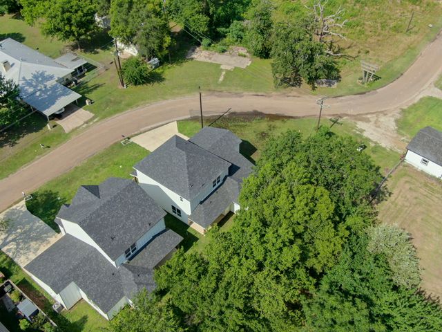 1995 Lakeview Drive, Kemp, TX 75143