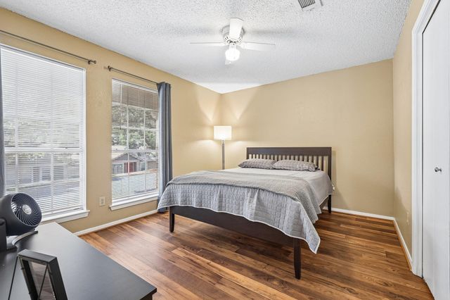 1015 Yager LN 184, Austin, TX 78753