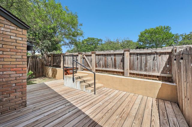 1015 Yager LN 184, Austin, TX 78753