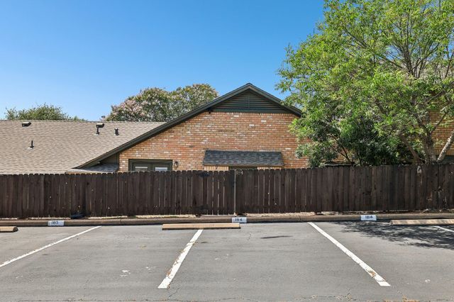 1015 Yager LN 184, Austin, TX 78753