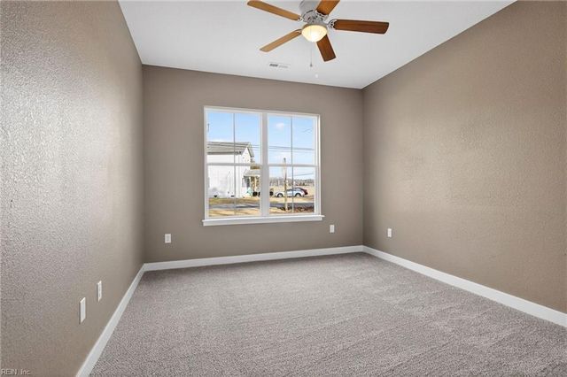 10176 Bank ST, Windsor, VA 23487