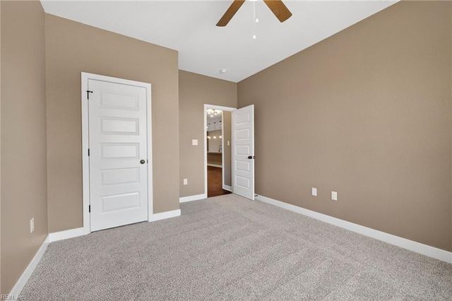 10176 Bank ST, Windsor, VA 23487