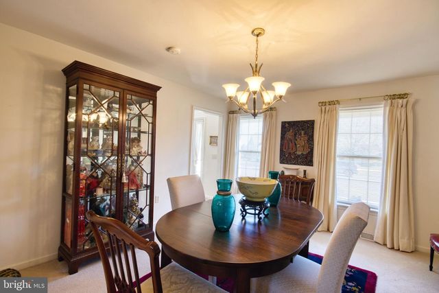 28 NORFOLK LN, Lebanon, PA 17042