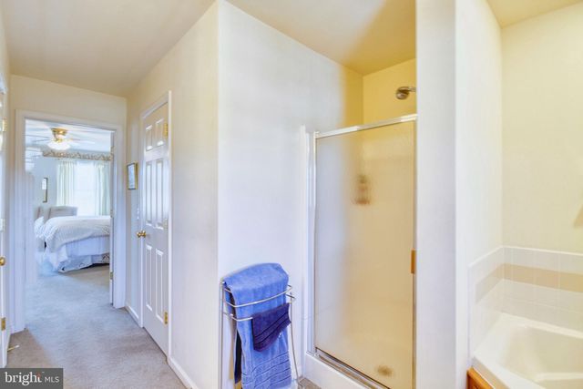 28 NORFOLK LN, Lebanon, PA 17042