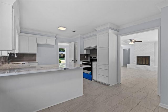 207 HEYMAN Lane, Alexandria, LA 71303