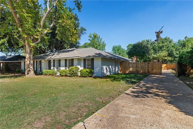 207 HEYMAN Lane, Alexandria, LA 71303