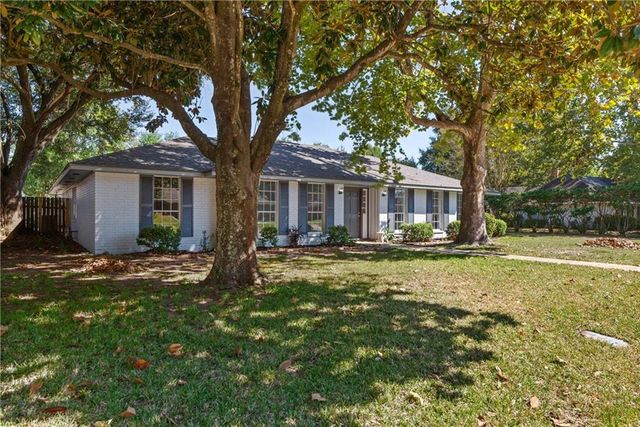 207 HEYMAN Lane, Alexandria, LA 71303