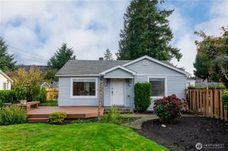 2723 Locust Avenue W, University Place, WA 98466