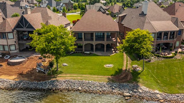 1132 Landing Pvt Ct, Gallatin, TN 37066