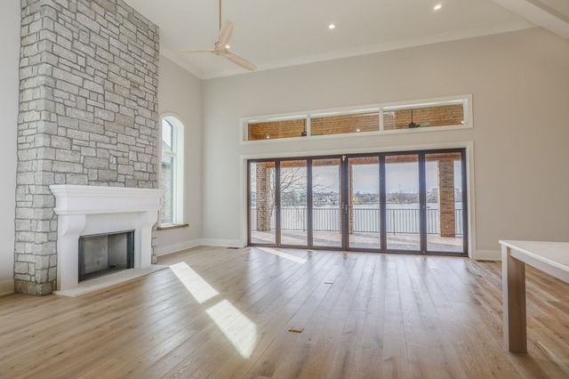 1132 Landing Pvt Ct, Gallatin, TN 37066