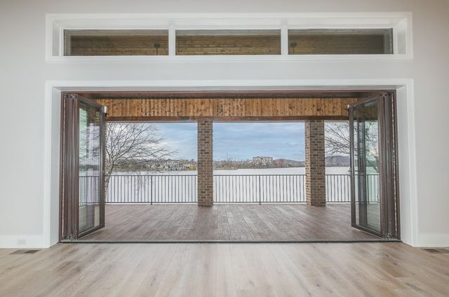 1132 Landing Pvt Ct, Gallatin, TN 37066