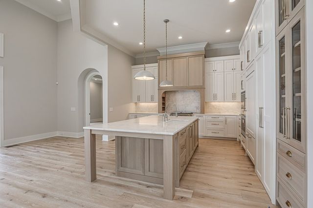 1132 Landing Pvt Ct, Gallatin, TN 37066