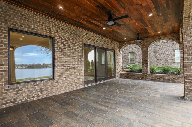 1132 Landing Pvt Ct, Gallatin, TN 37066