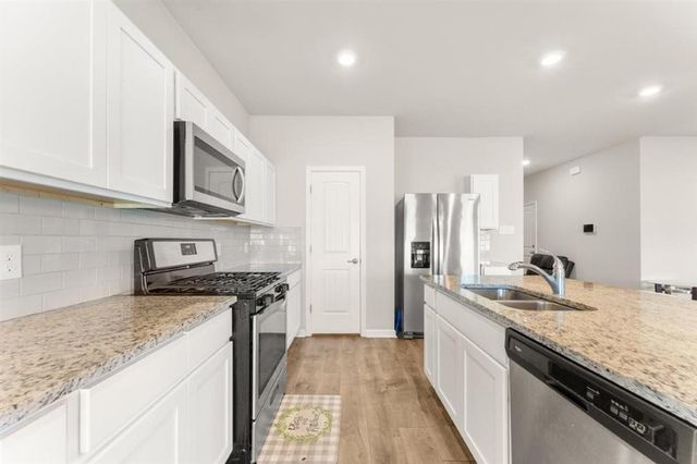 2213 N Savannah Lakes Drive, Lake Charles, LA 70607