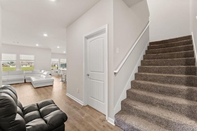 2213 N Savannah Lakes Drive, Lake Charles, LA 70607