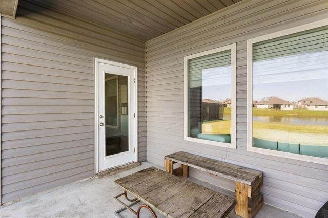 2213 N Savannah Lakes Drive, Lake Charles, LA 70607