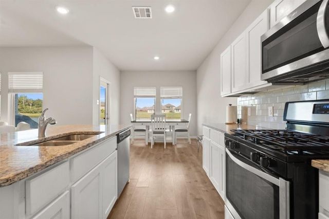 2213 N Savannah Lakes Drive, Lake Charles, LA 70607